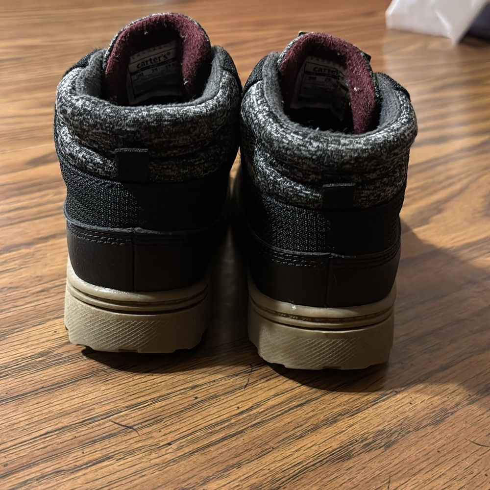 Carter’s boots - Picture 4 of 6